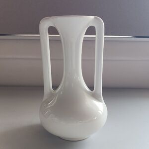 Elegant VTG. Tal Trenton Pottery, White Vase with 2 Handles.